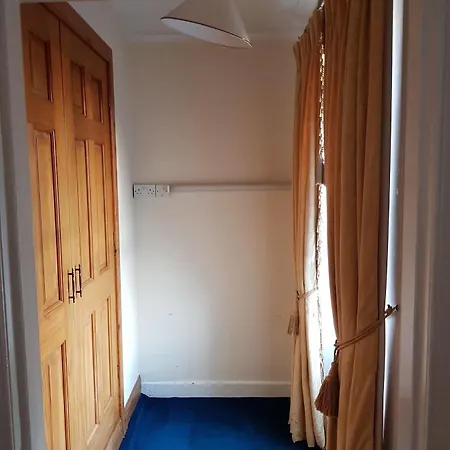 Inn Cedar Edinburgh