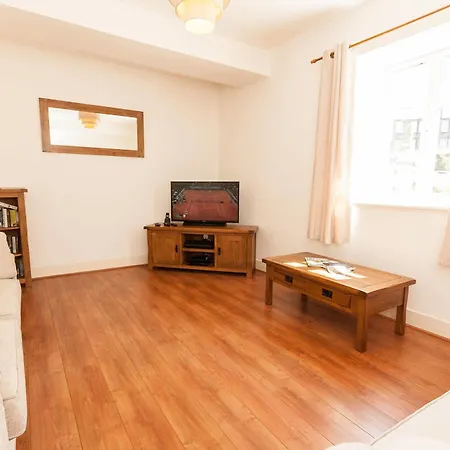 Crabbies Warehouse Apartment Edinburgh