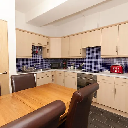 Crabbies Warehouse Apartment