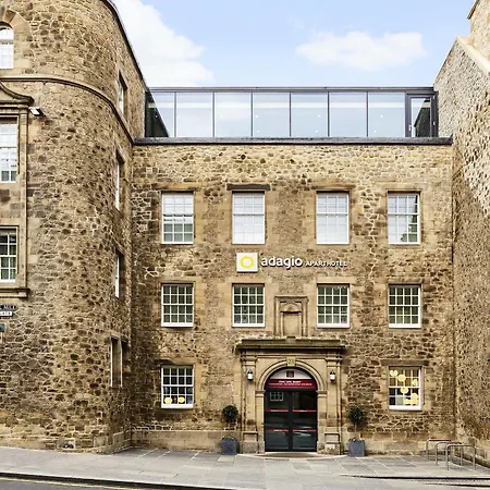 Adagio Royal Mile Hotel apartamentowy 4*