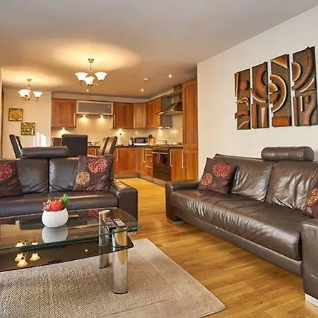 Pearl Lochrin Place Apartamento *