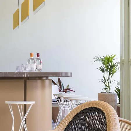 Aparthotel Eden Locke EDI