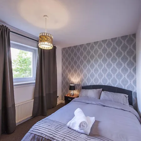 Montgomery - Gyle Apartment Edinburgh