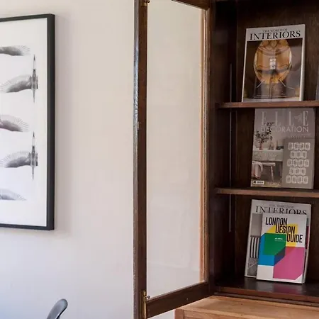 Super Stylish&modern Apt With Amazing Castle View شقة *