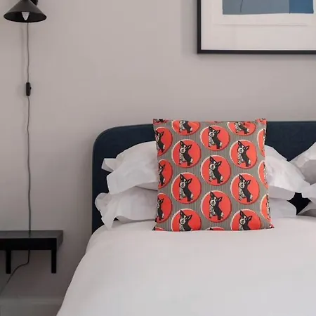 Super Stylish&modern Apt With Amazing Castle View إدنبرة