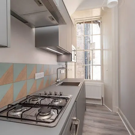 Super Stylish&modern Apt With Amazing Castle View * إدنبرة