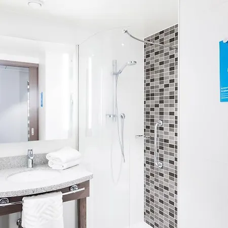 Hampton By Hilton West End אדינבורו