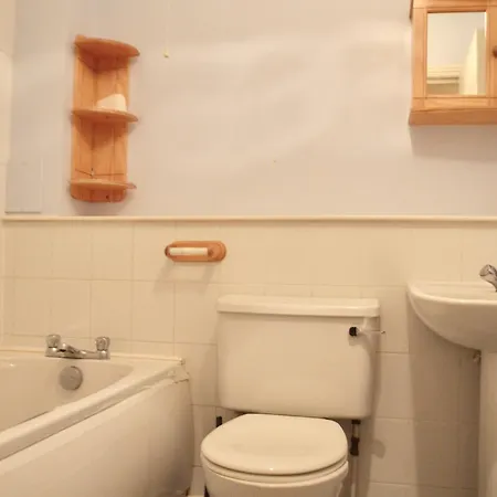 Apartament 2 Bedroom Flat By Harrison Park Edynburg