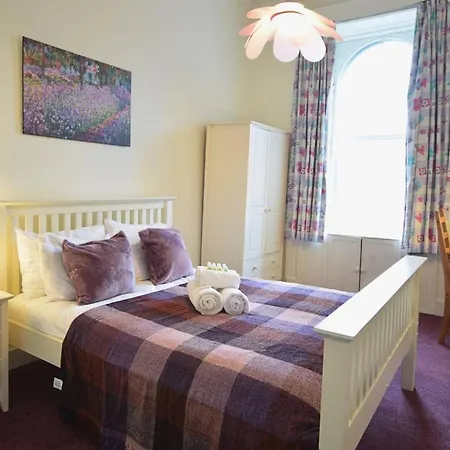 Altido Castle Terrace 3 Bedroom - Old Town