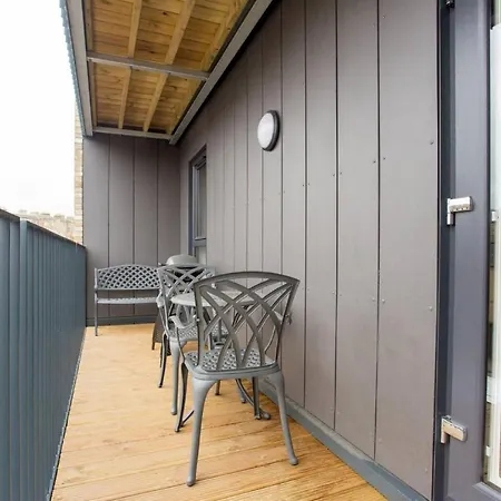 Appartamento Altido Bright 3 Bed In City Centre - Free Parking & Lift