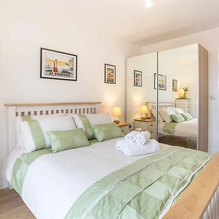 Altido Bright 3 Bed In City Centre - Free Parking & Lift Appartement