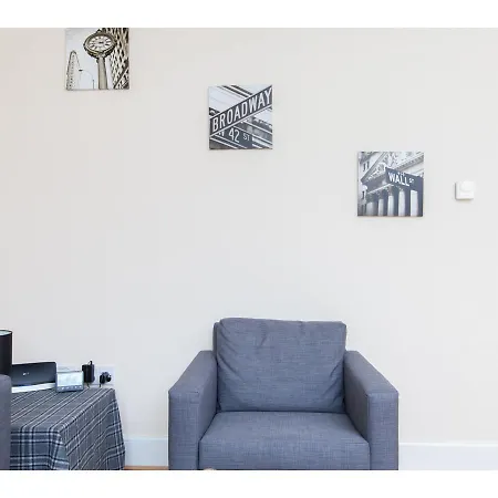 Appartamento Comfort + Convenience - Festival Base W/parking! Edimburgo