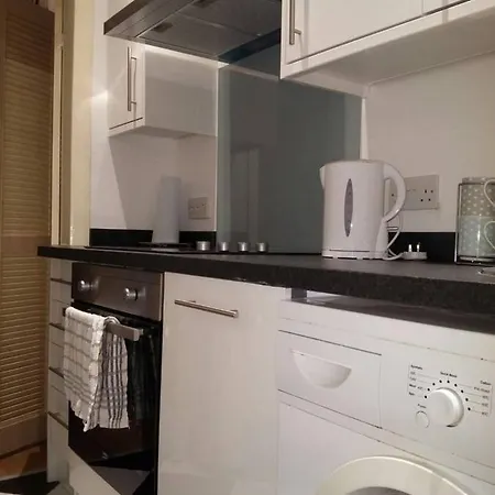 Spacious Holyrood Flat- Great Views Διαμέρισμα Εδιμβούργο