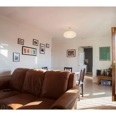 Sunny Flat W Parking Near Royal Botanic Garden Appartement Édimbourg