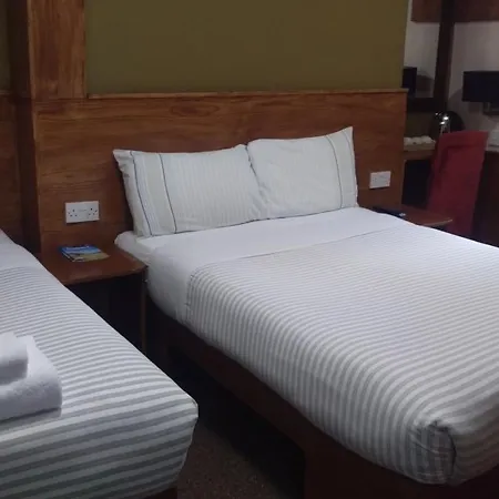 Pensjonat Leith House 3*