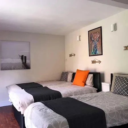 Pensión Kingsview 3*