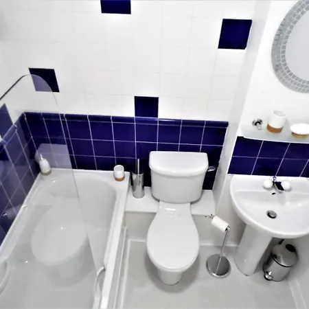The Upper Craigour Royal Infirmary House Apartment *