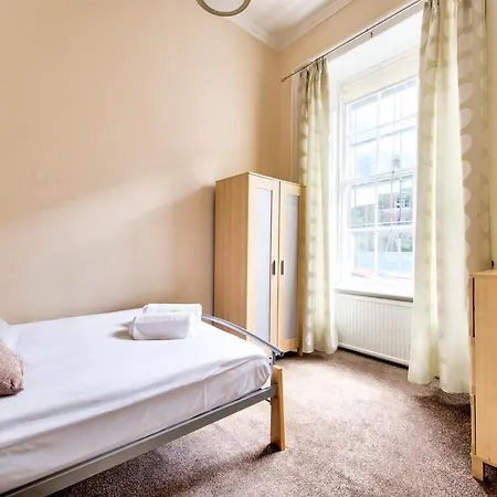 Spacious Central 3bed By The Castle 公寓 *