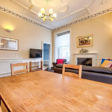 Altido 4bed Apt Near The Meadows & George Sq Apartament Edynburg