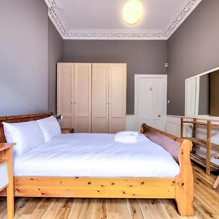 Altido 4bed Apt Near The Meadows & George Sq