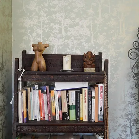 Bohemian 1 Bedroom In *