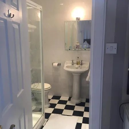 Abercorn Guest house