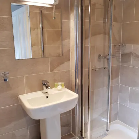 Guest house 18 Craigmillar Park 4*