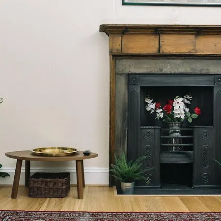 Rose Street Cool Flat - Heart Of The Action! Apartment Edinburgh