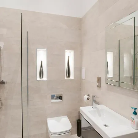 Great King Street Apartment