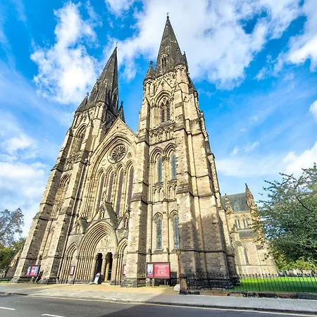 Apartment Stylish & Spacious City Centre Apt W/ Terrace *