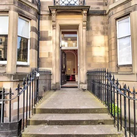 Daire Stylish & Spacious City Centre Apt W/ Terrace
