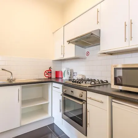 Menzies Apartment