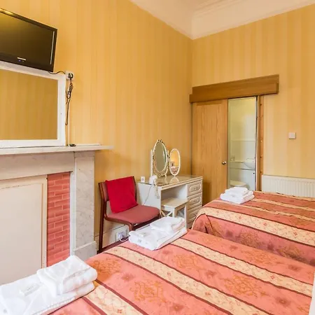 Гостевой дом Menzies Эдинбург