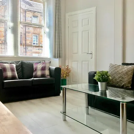 Easter Road Daire Edinburgh