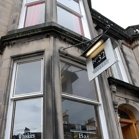 No32 3* Edinburgh