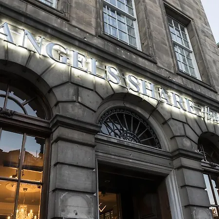Angels Share Hotel