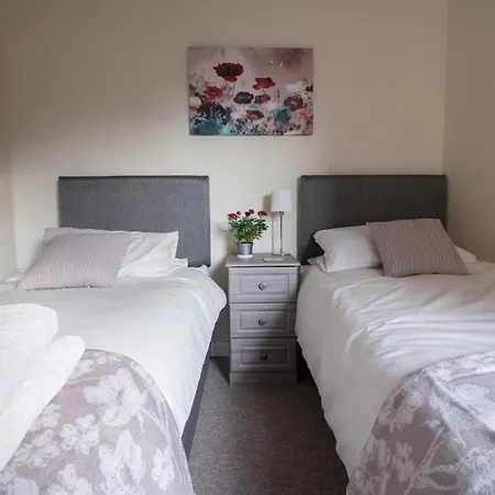 South Groathill - Lovely 2 Bed With Castle View *