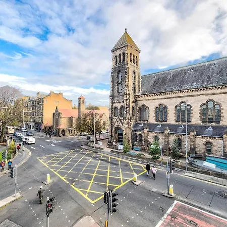 Beautifully Presented 2br Morningside Appartement Edinburgh