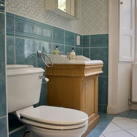 Apartment Spacious In