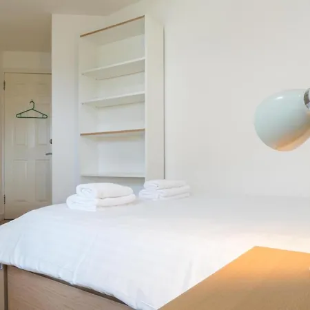 Old Town Gem Fab Grassmarket Flat Castle Views *