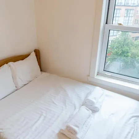 Old Town Gem Fab Grassmarket Flat Castle Views