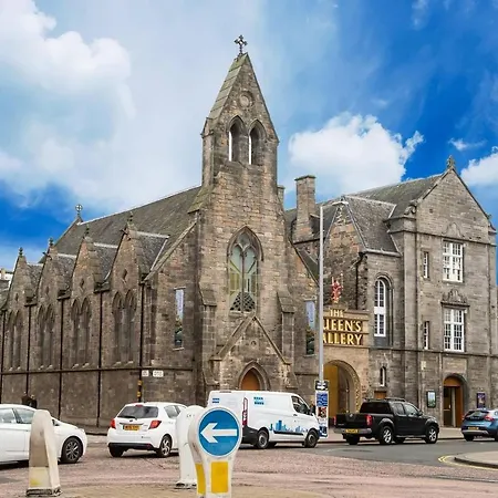 Apartment Stylish Royal Mile Apt Heart Of Historic Old Town *