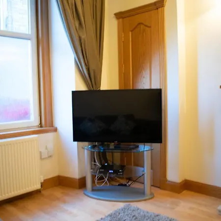 2 Bedroom Near Portobello Beach *
