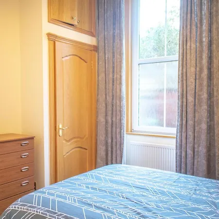 2 Bedroom Near Portobello Beach Edinburgh