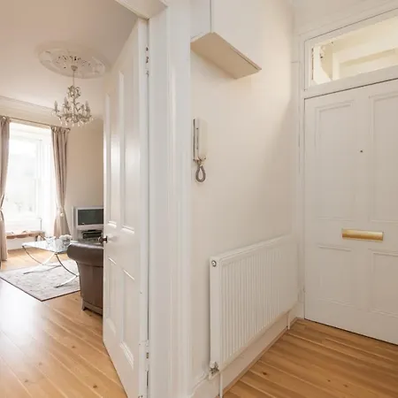 Dean Terrace - Traditional 3 Bed In Stockbridge *