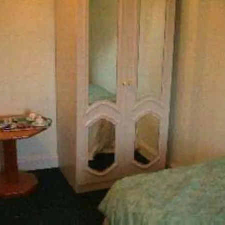 Capital אדינבורו
