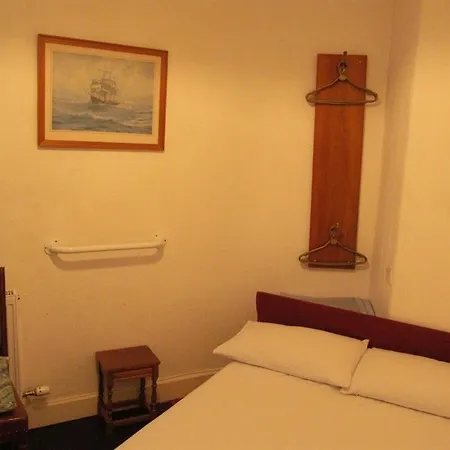 Lantern Affittacamere 3*