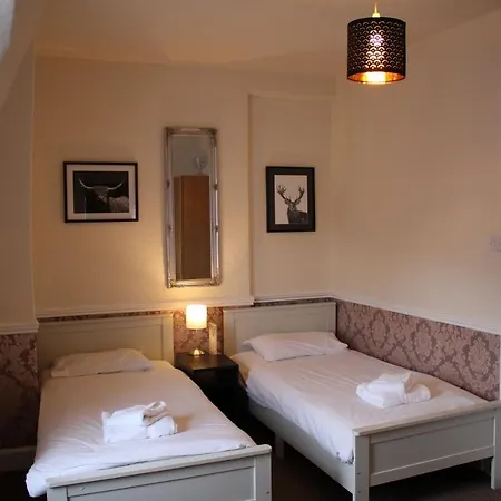 Ardmillan Hotell 2*
