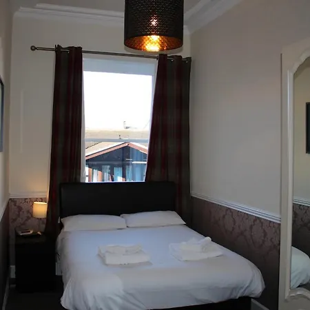 Hotell Ardmillan 2*