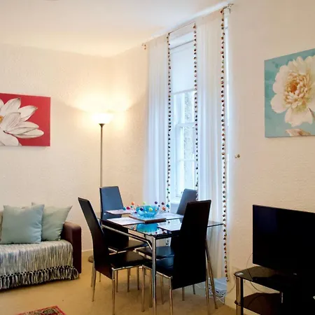 1 Bedroom In Grassmarket *